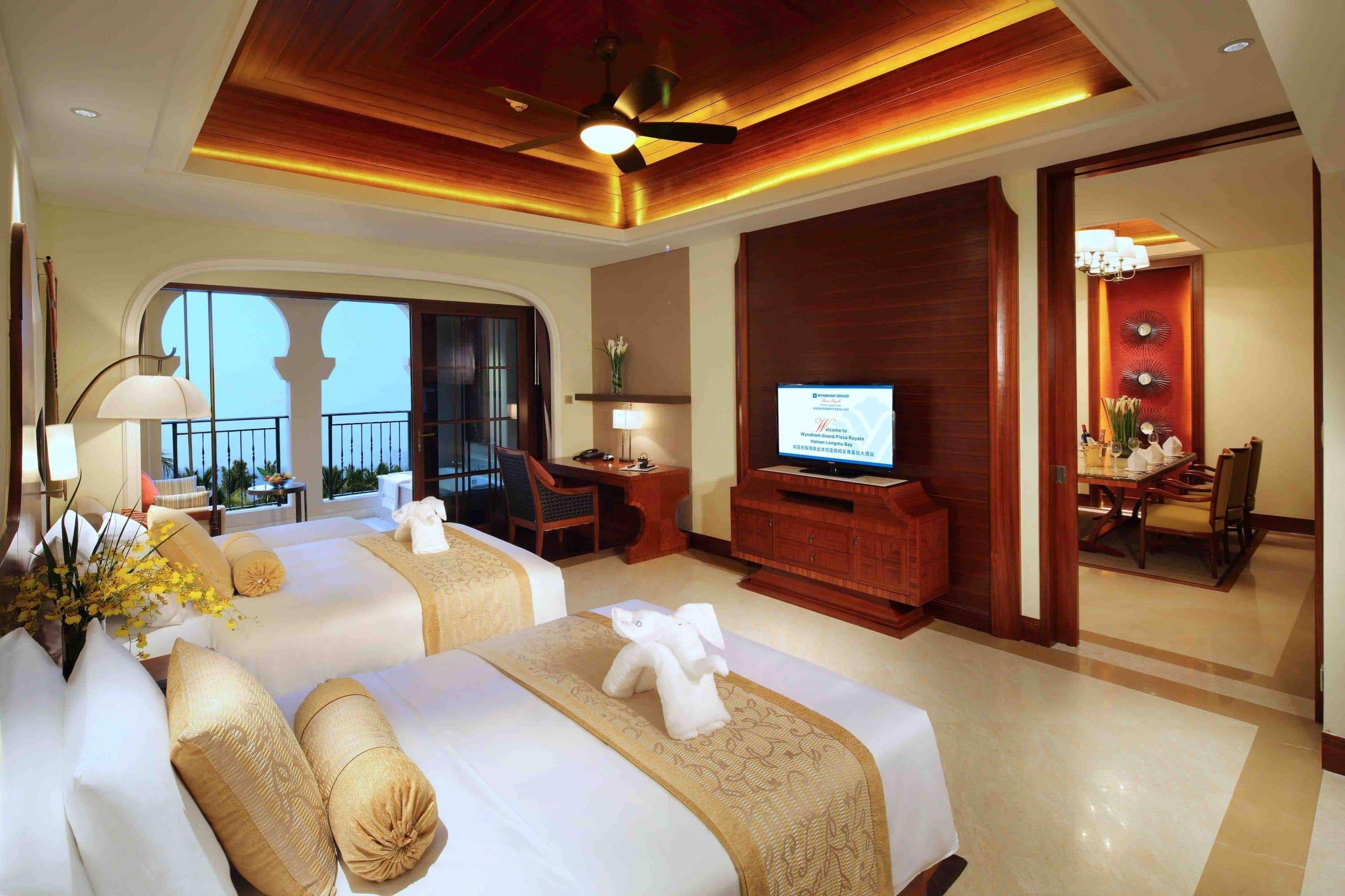 Wyndham Grand Plaza Royale Hainan Longmu Bay Ledong Eksteriør billede